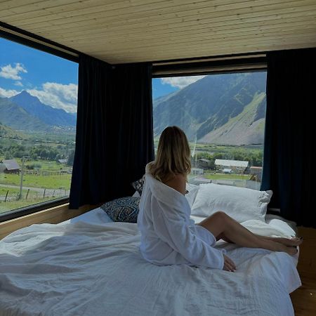 Kazbegi Inn Cottages Bagian luar foto